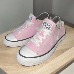 Women’s Converse One Star Light Pink & White low top Sneakers Size 8